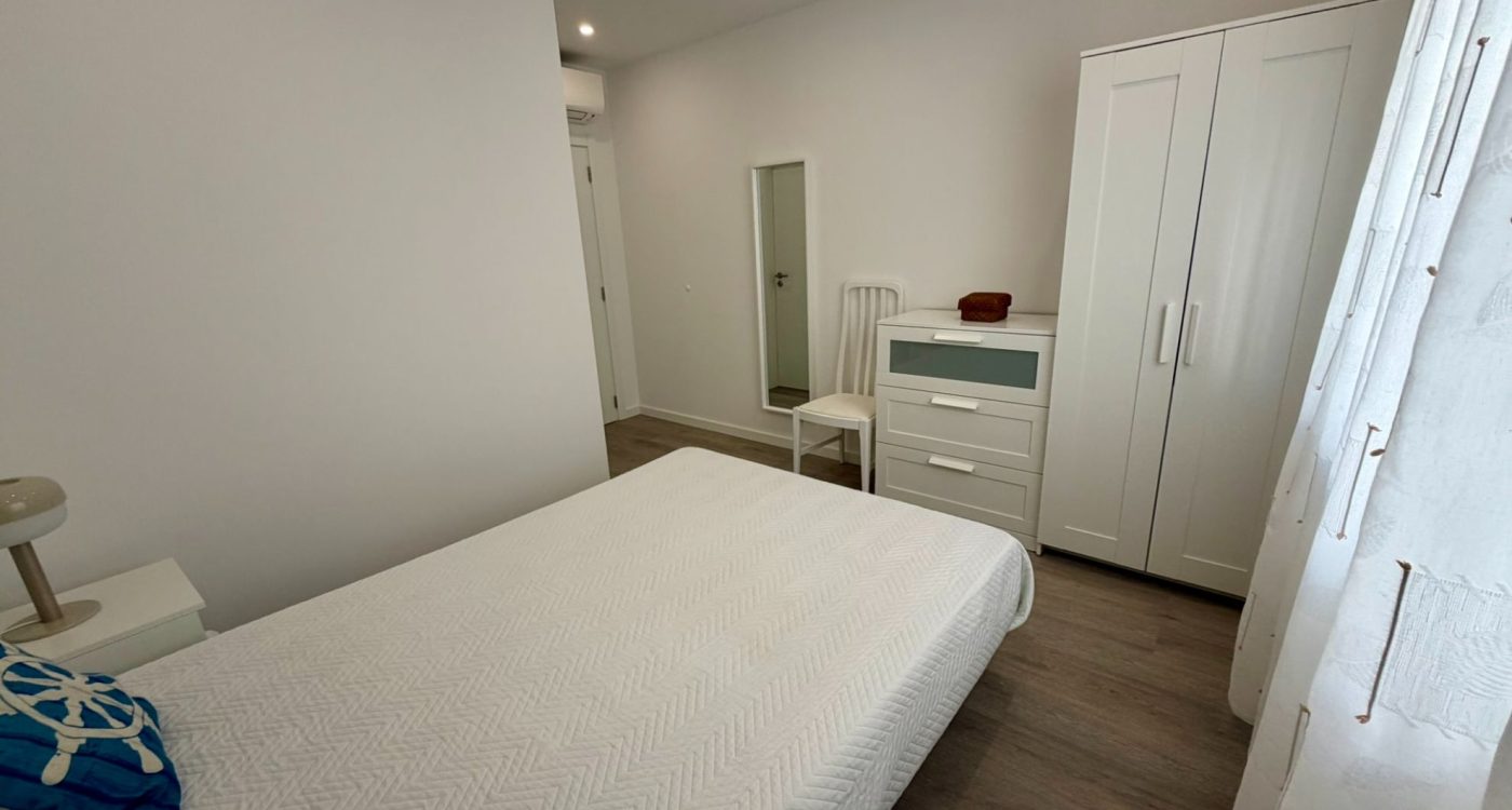 Segundo quarto com roupeiro — Apartamento Duna, Altura